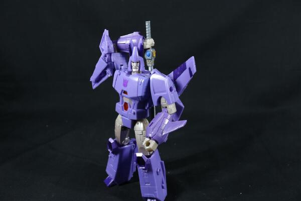 Swords, Holder and Stand for Transformers WFC Kingdom Cyclonus | 3d print model