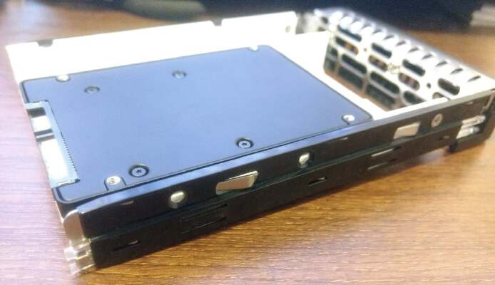 Supermicro server hot swap 3.5" to 2.5" HDD_SSD adapter, MCP-220-00043-0N | 3d print model