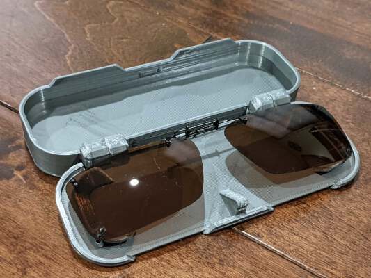 Clip-on Sunglasses Case | 3d print model