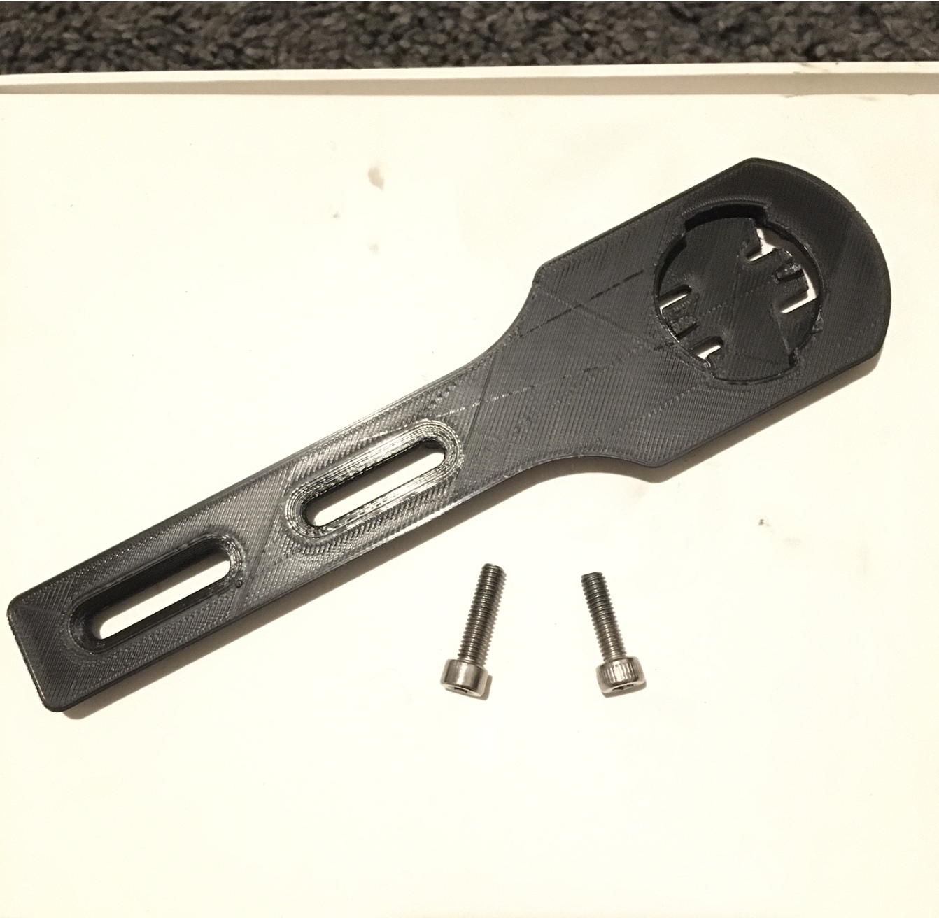 Wahoo ELMNT Bolt Mount - Canyon Aero Bars