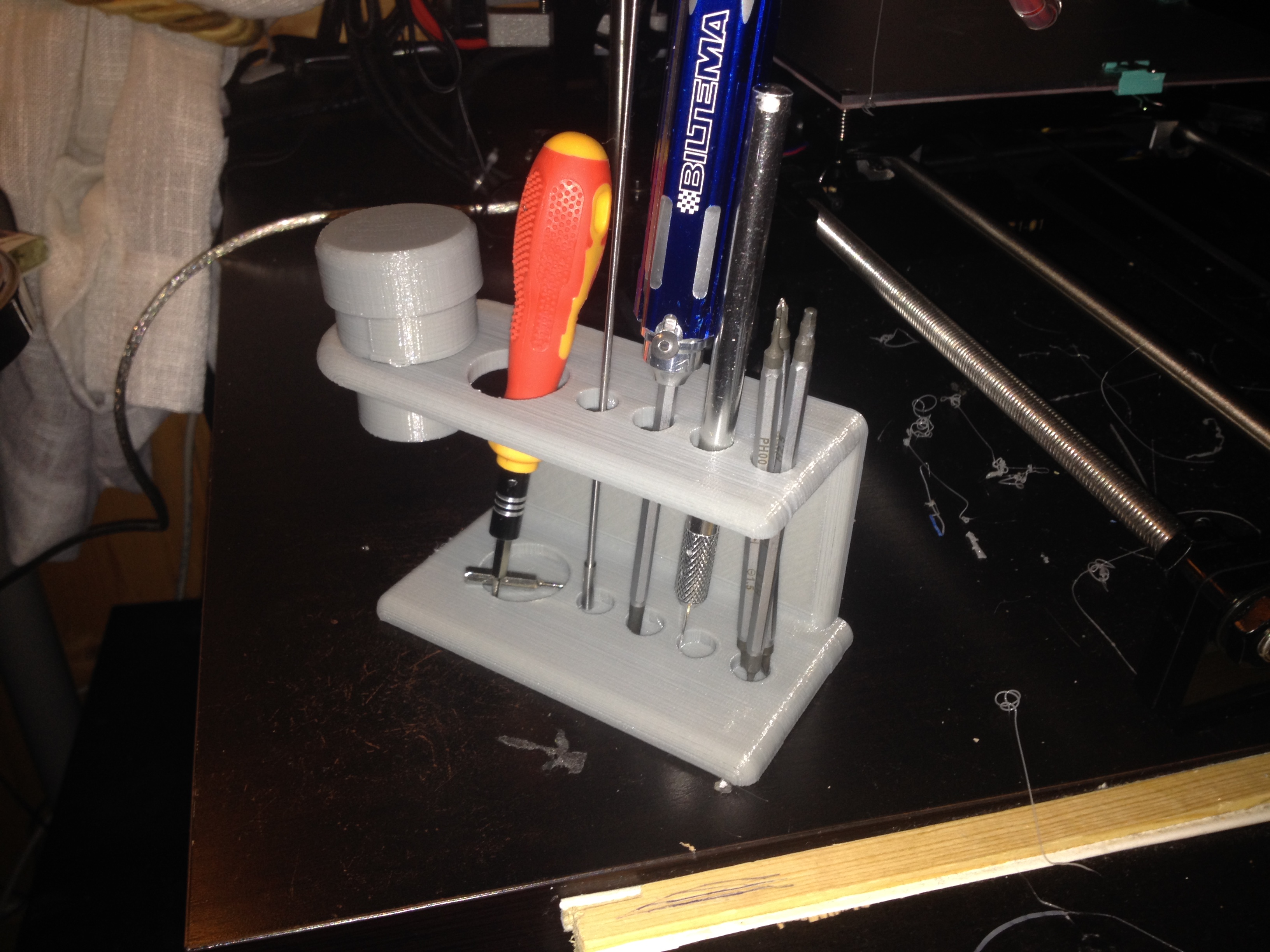 Tool rack for 3d printer