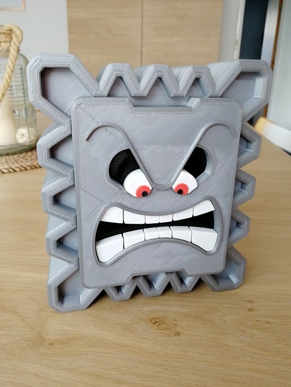Remix Thwomp multi-parts