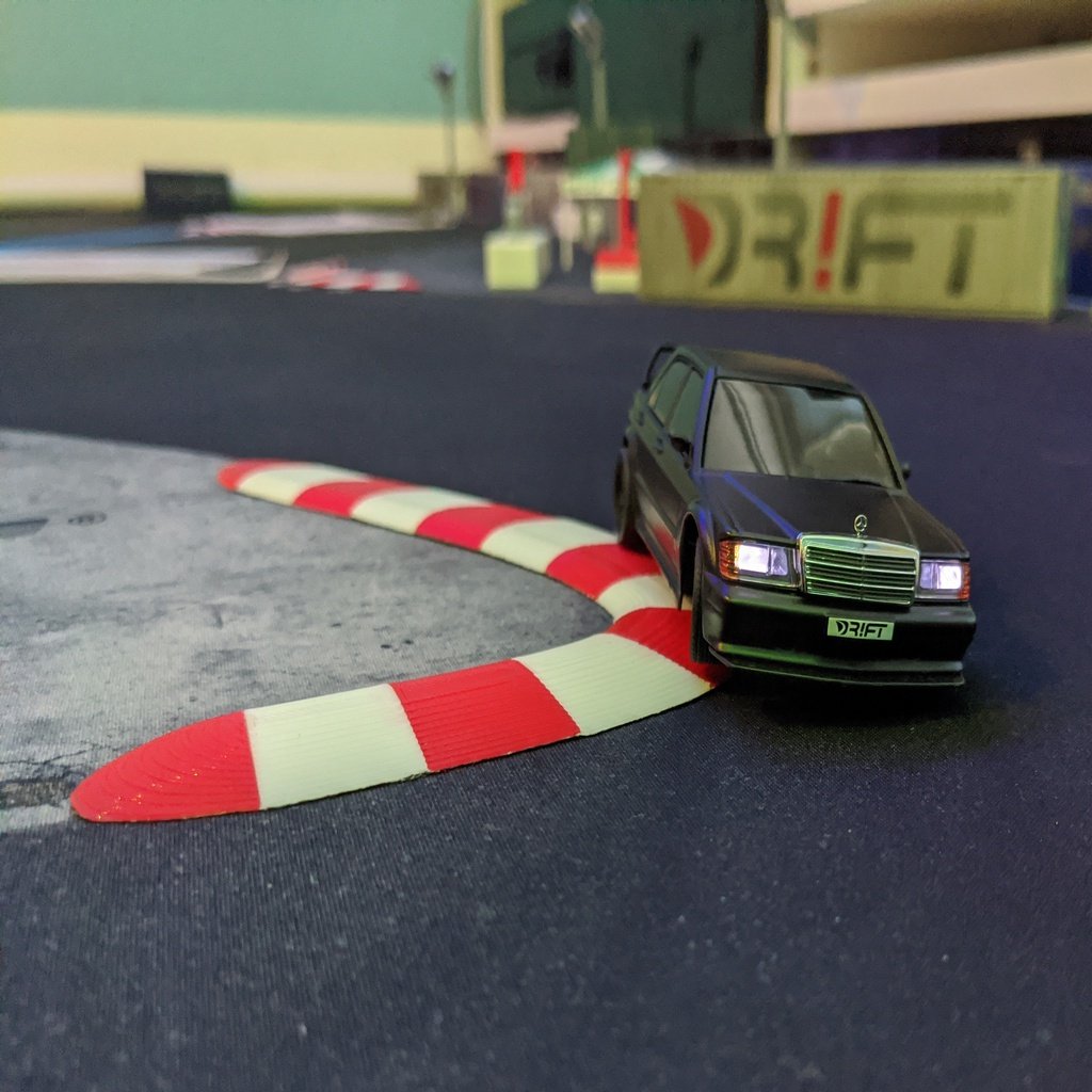 Dr!ft Land Curbs