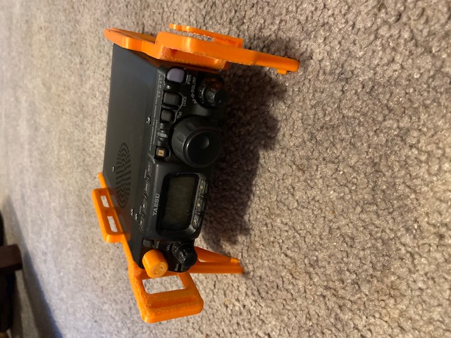 FT-817 Rails with Z817 rails and mic clip