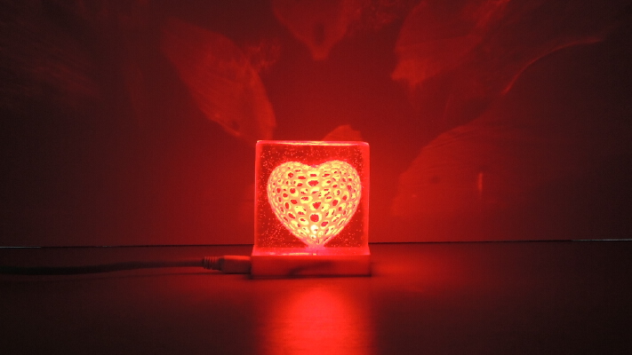 Voronoi Heart Lamp | 3d print model