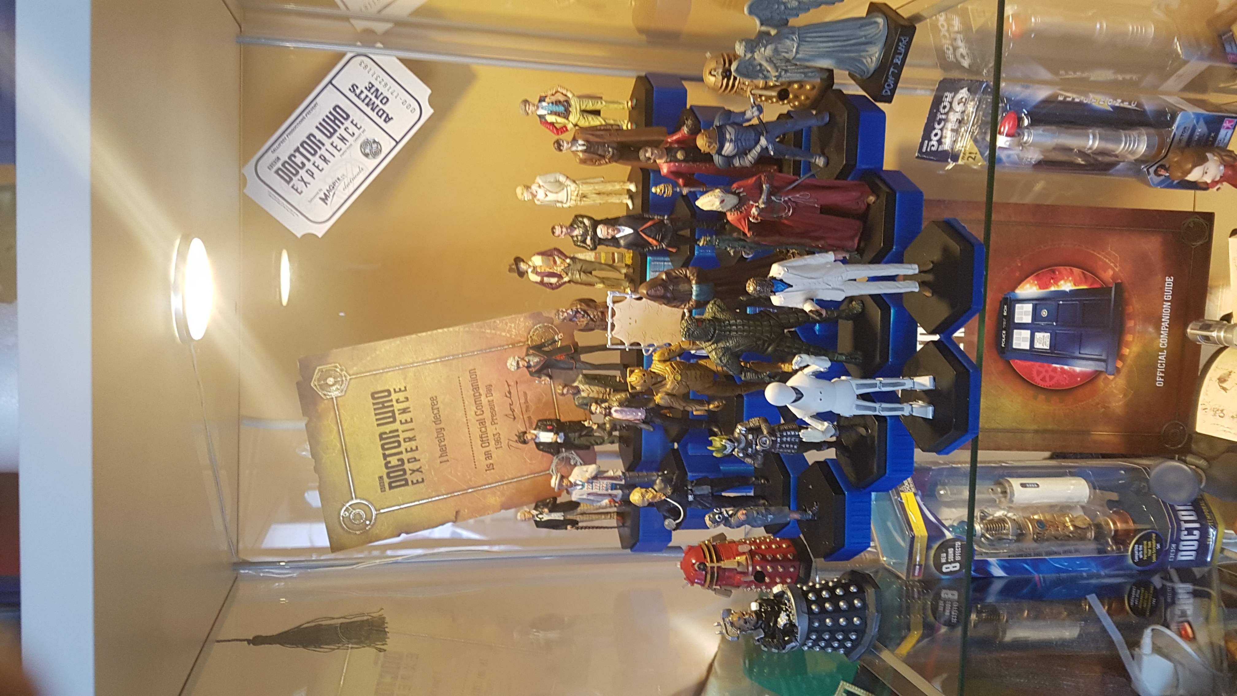 Doctor Who Figurine Stairs