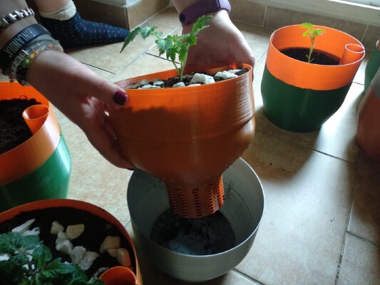 Self watering pot for vase mode | 3d print model
