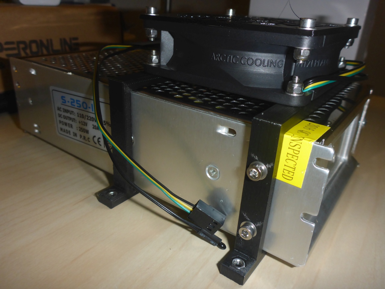 S-250-12 Bracket _ Fan Mount 80mm & 92mm & LM2596