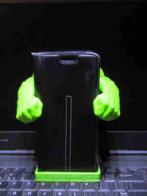 The Hulk Cell Phone Holder | 3d print model