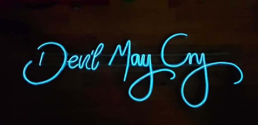 Devil May Cry Noen Sign