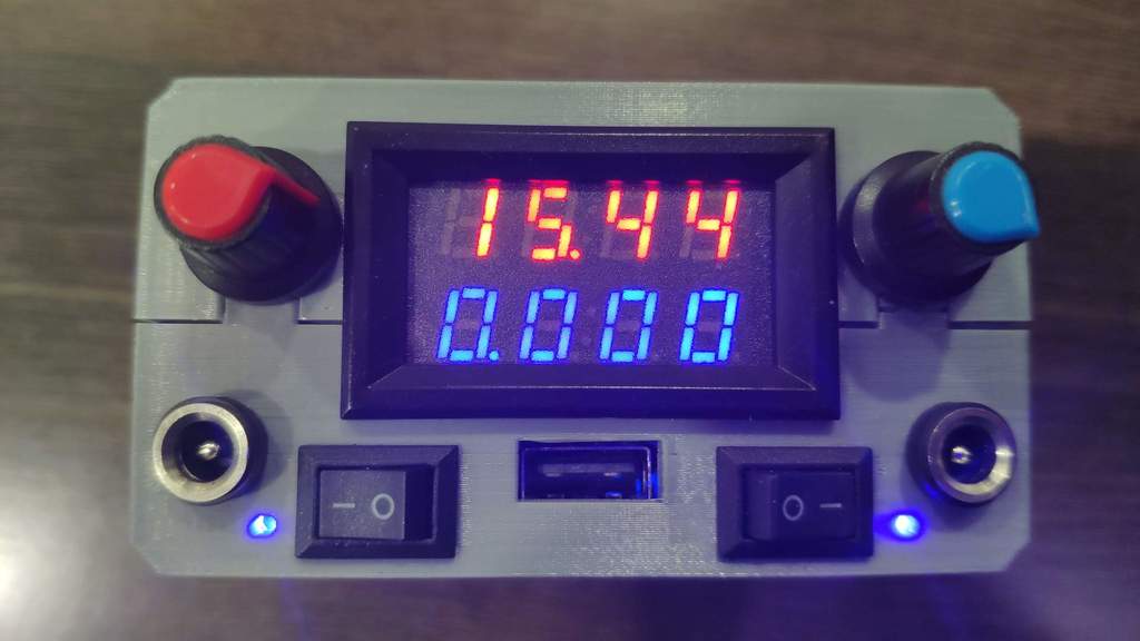 Portable DC Power Bank + QC3.0 + LED Module