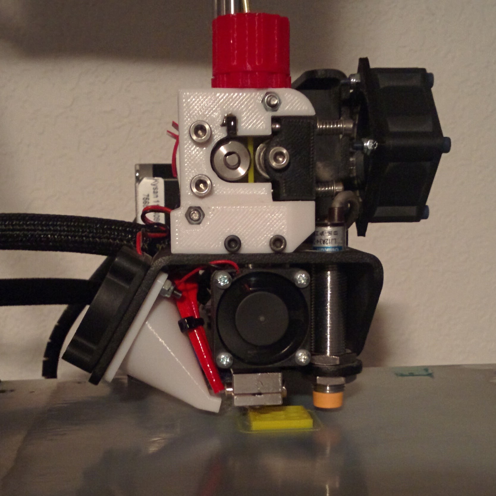 e7edf9bd-ef83-49ee-ae60-0964e7a9b279