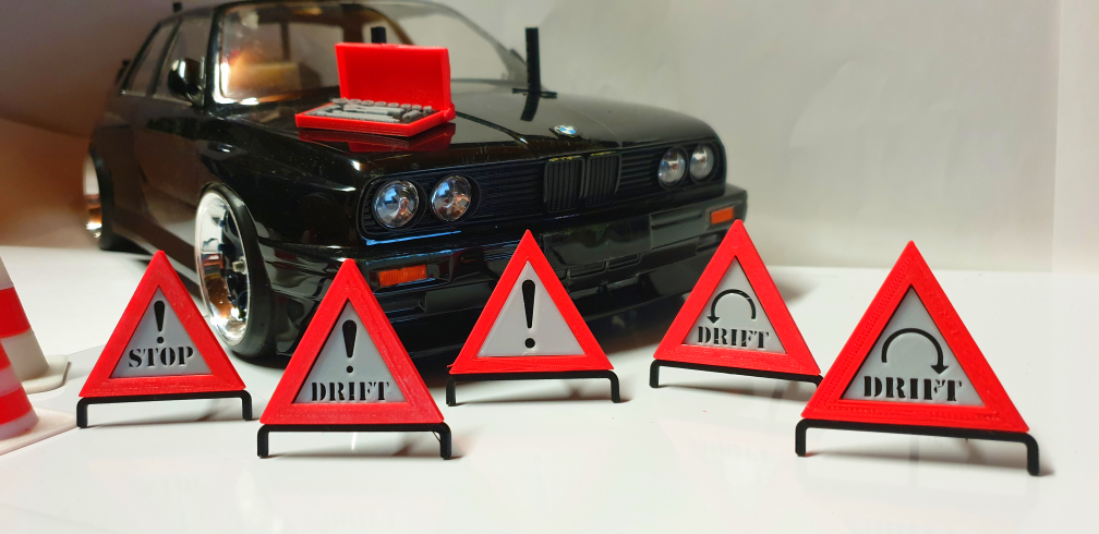 db5ebb8c-53fe-476f-9290-eaca9c09b66b