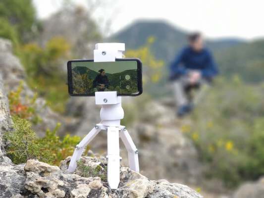 Tripod for all phones | 3d print model