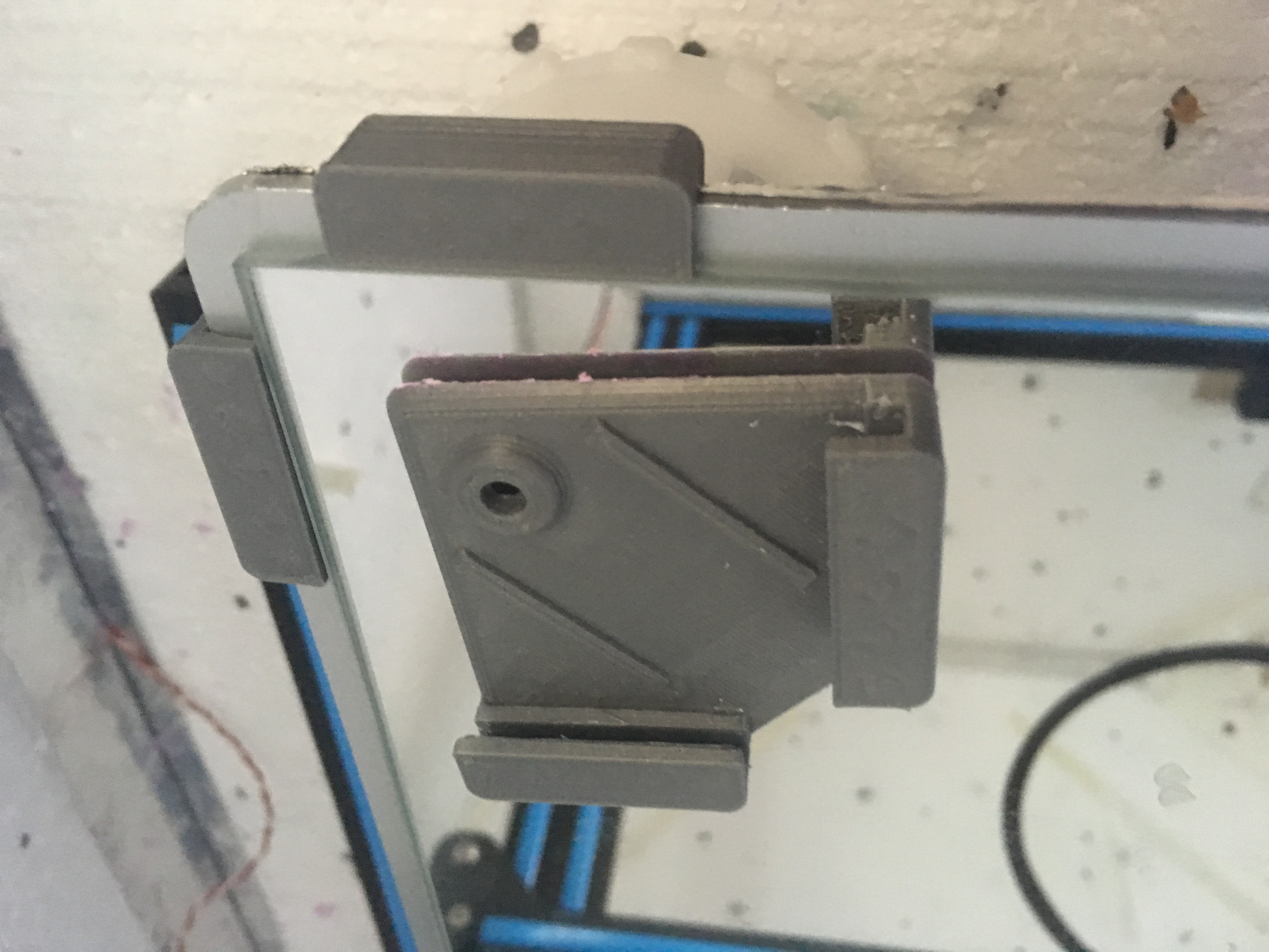 Ikea LOTS mirror bracket for CR-10 with insulated bed - integrated strain relief