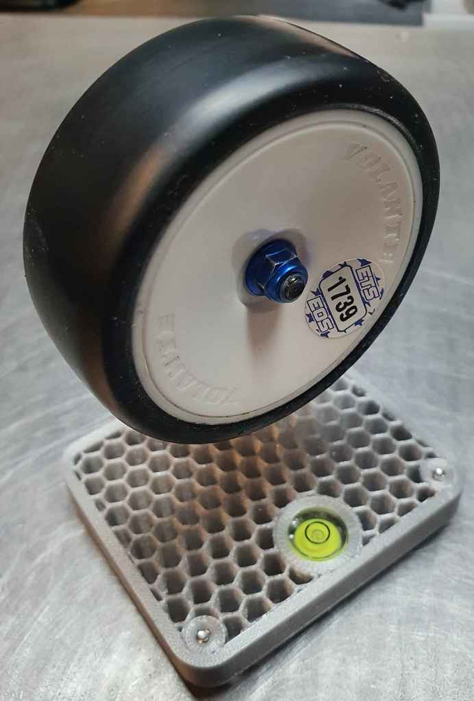 RC Touring Car Tire Balancer