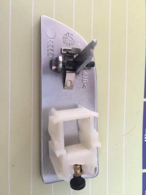 Audi A3 (8P) Glove compartment lock _ Öffner für Handschuhfach | 3d print model