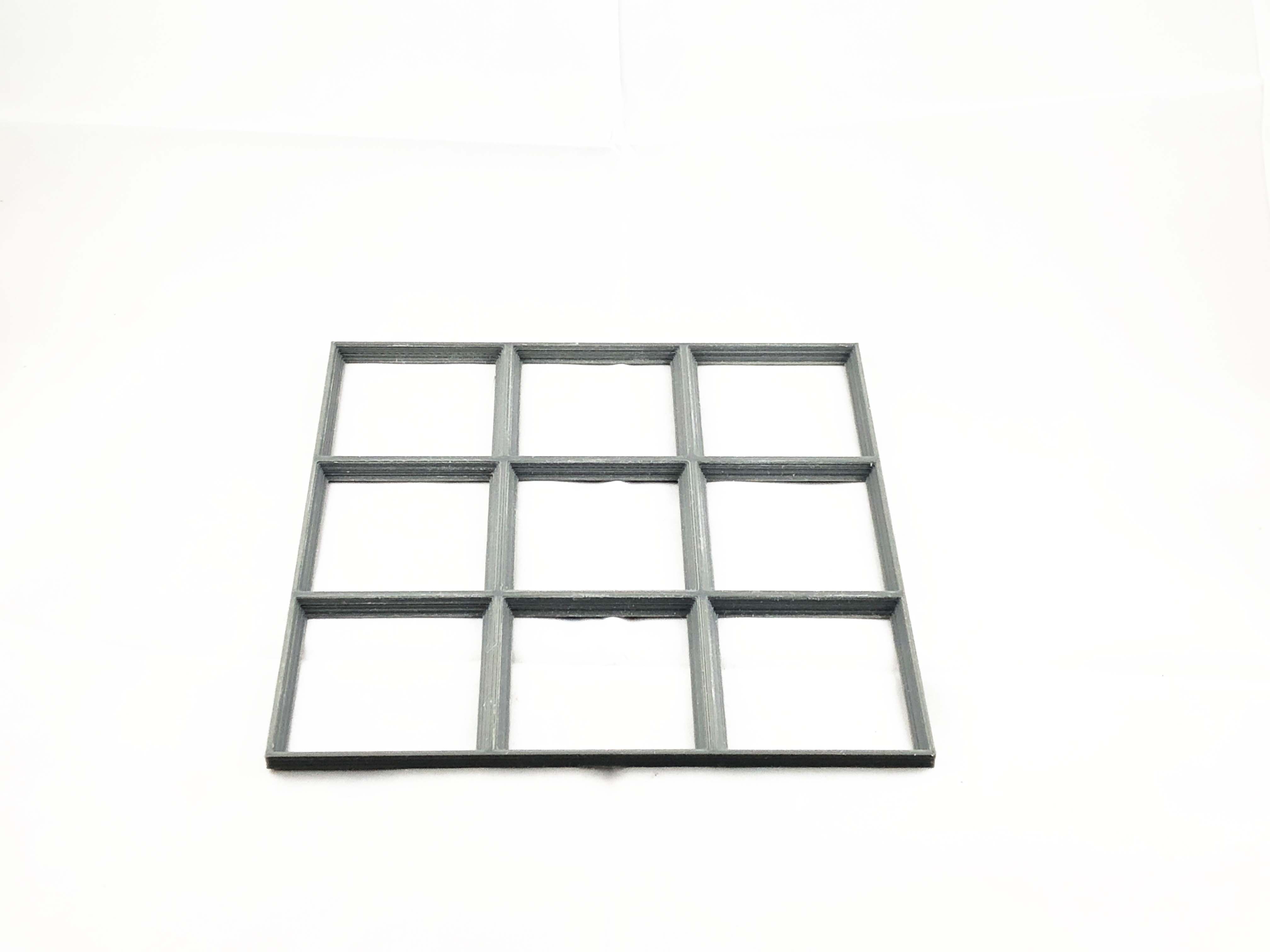Modular boxes with grid holder