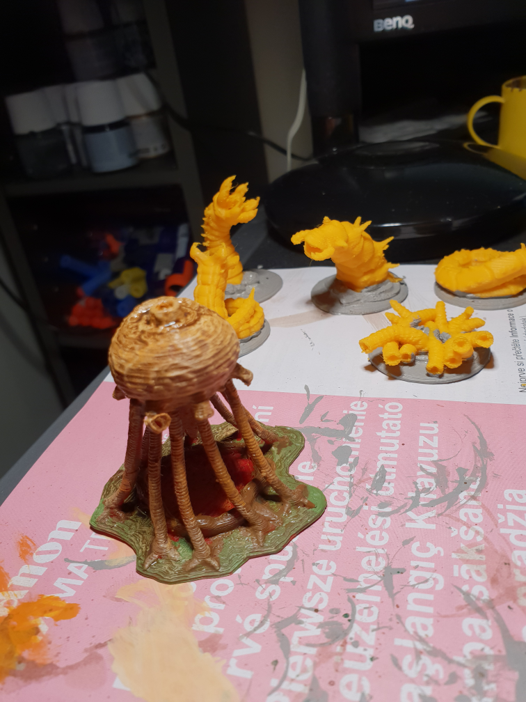 Zerg Spire (now without inverted normals)