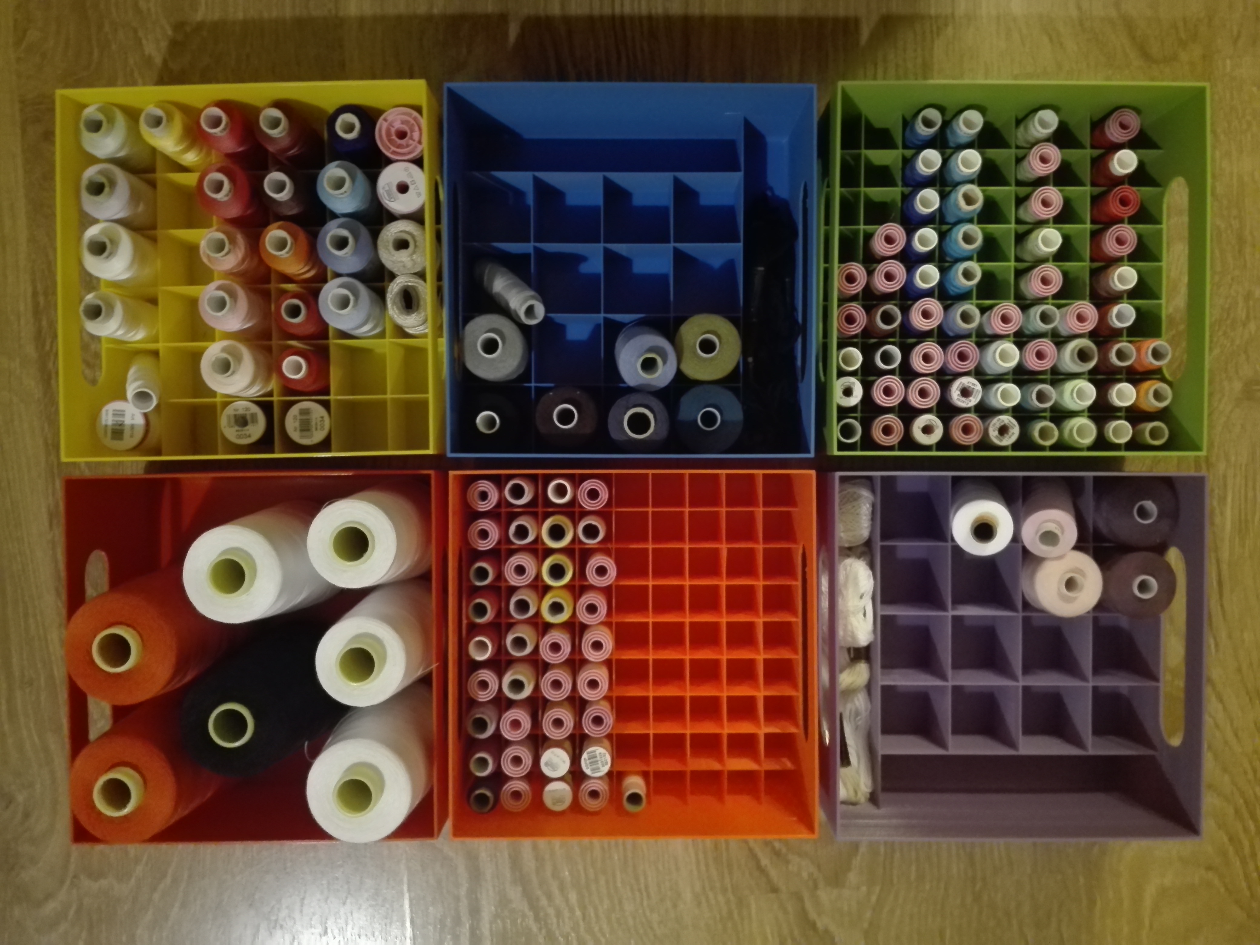 Thread boxes