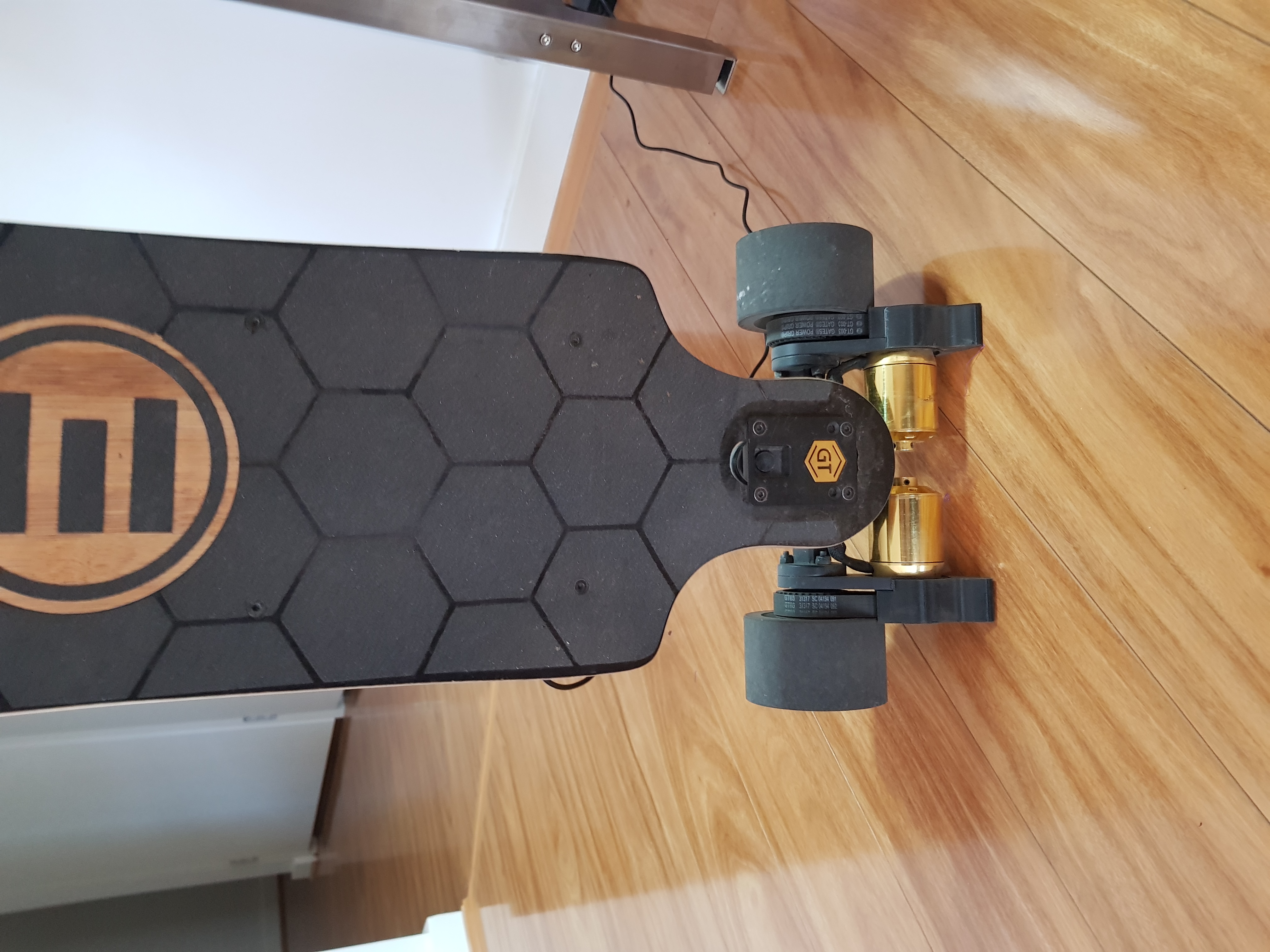 Evolve skateboard belt cover stand GTX 97mm