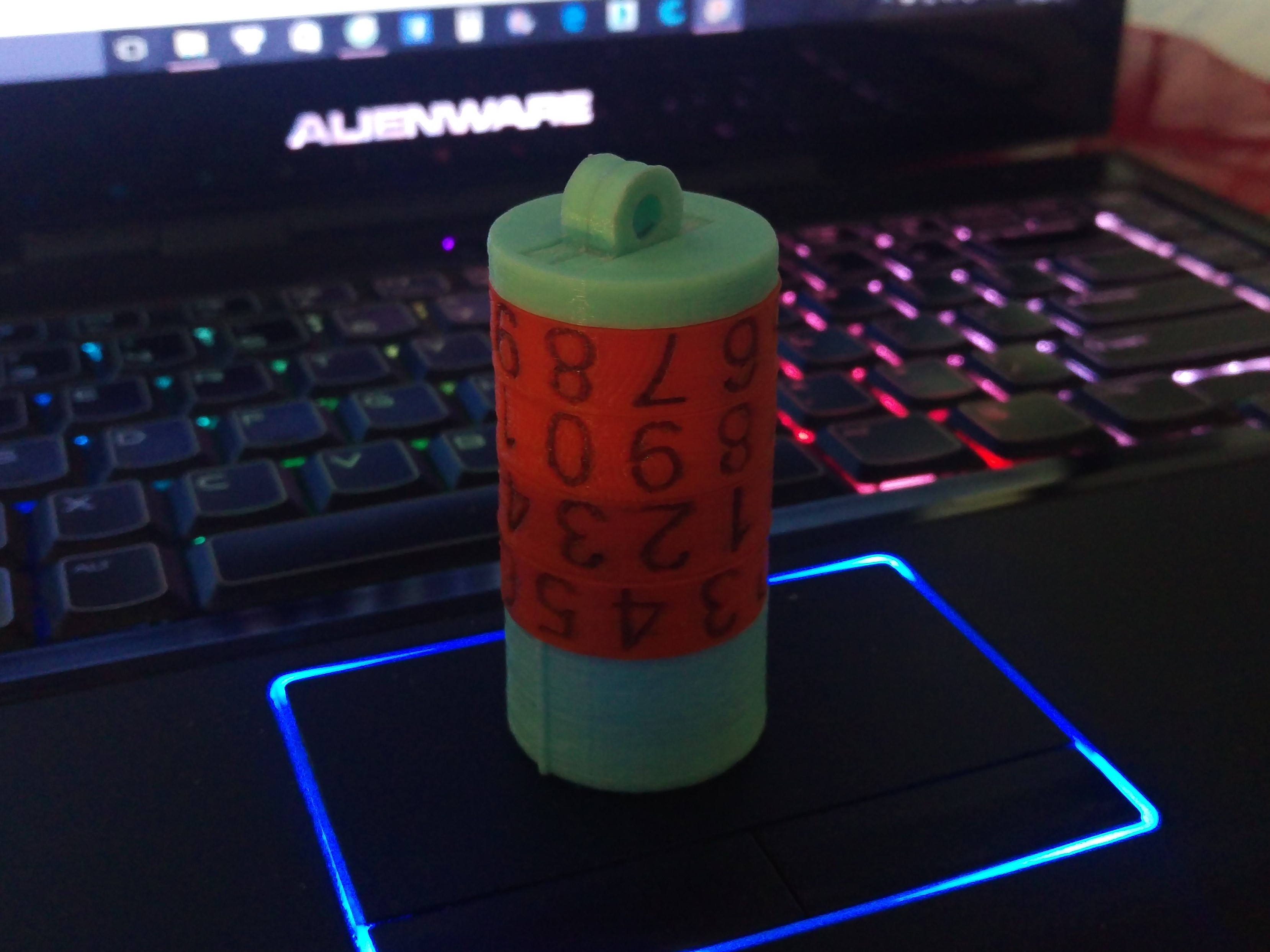 Davinci Code USB Secure Lock by Theletech