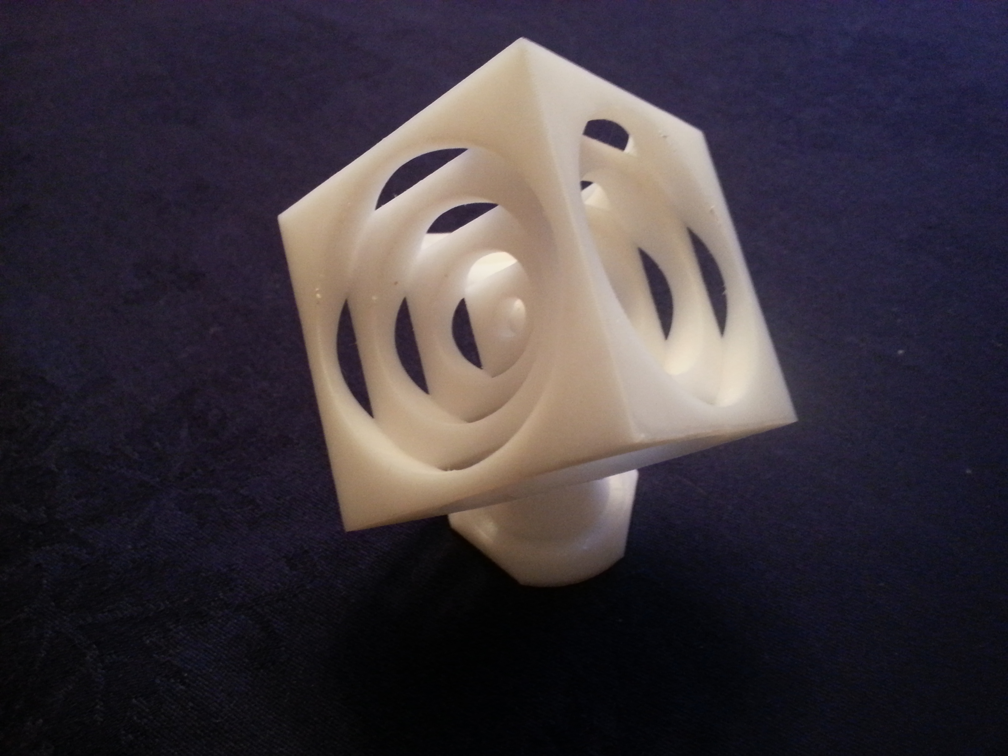 2" Turners Cube with Base