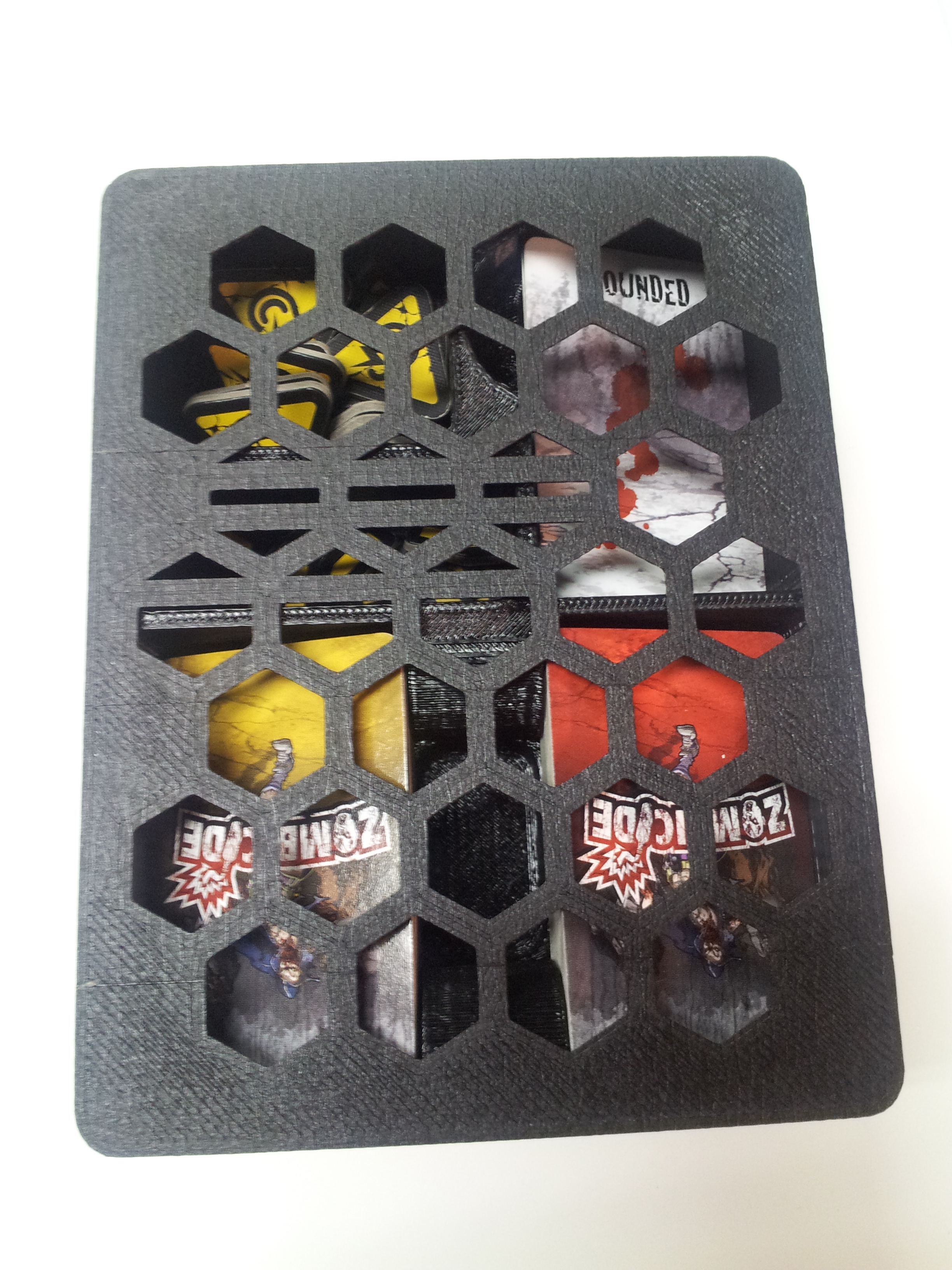 Zombicide playing tray and storage