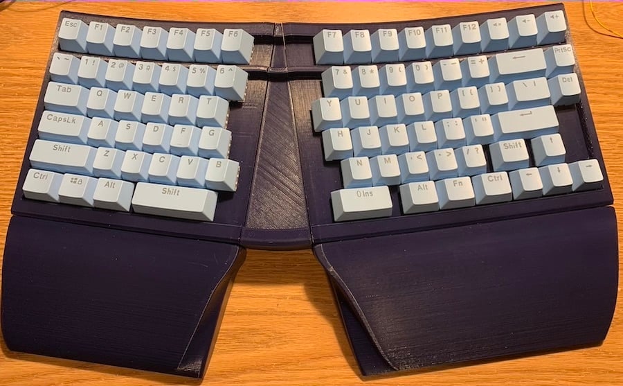 BootyShorts Ergonomic Mechanical keyboard