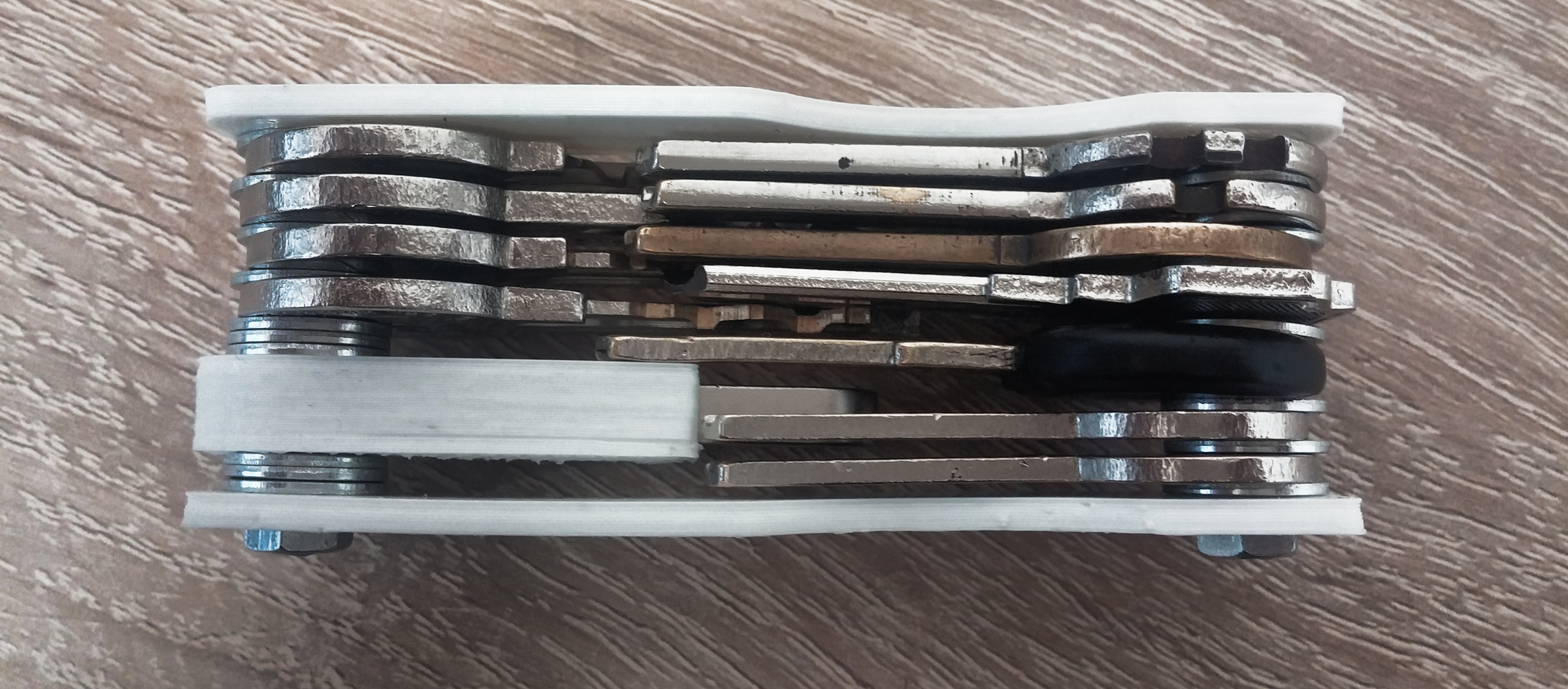 Keystone keys