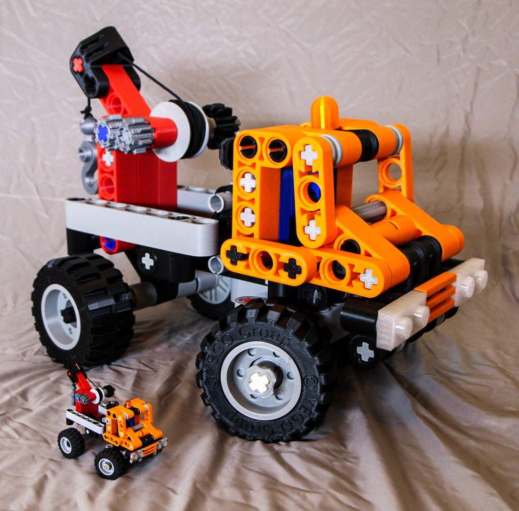 Jumbo Technic Bricks 5:1 Scale