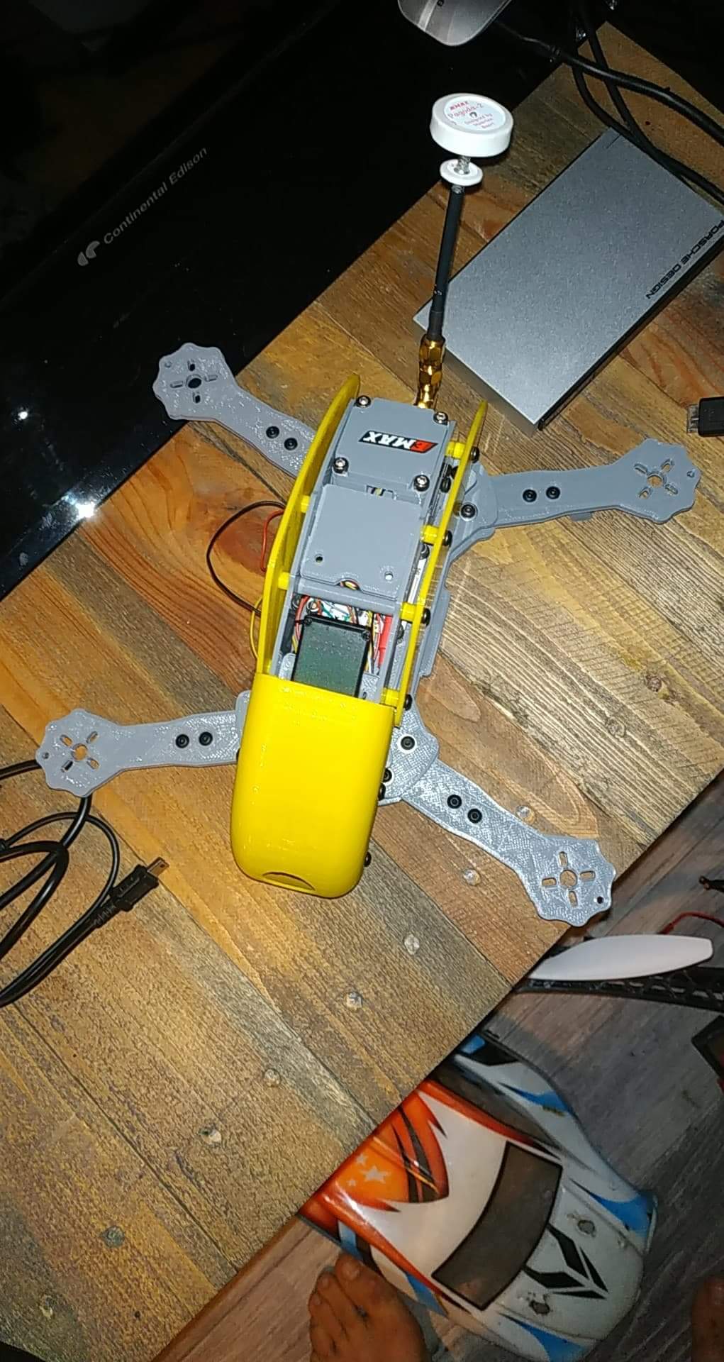 The Little Hawk - A 3D Printed RC FPV Racer Quadcopter