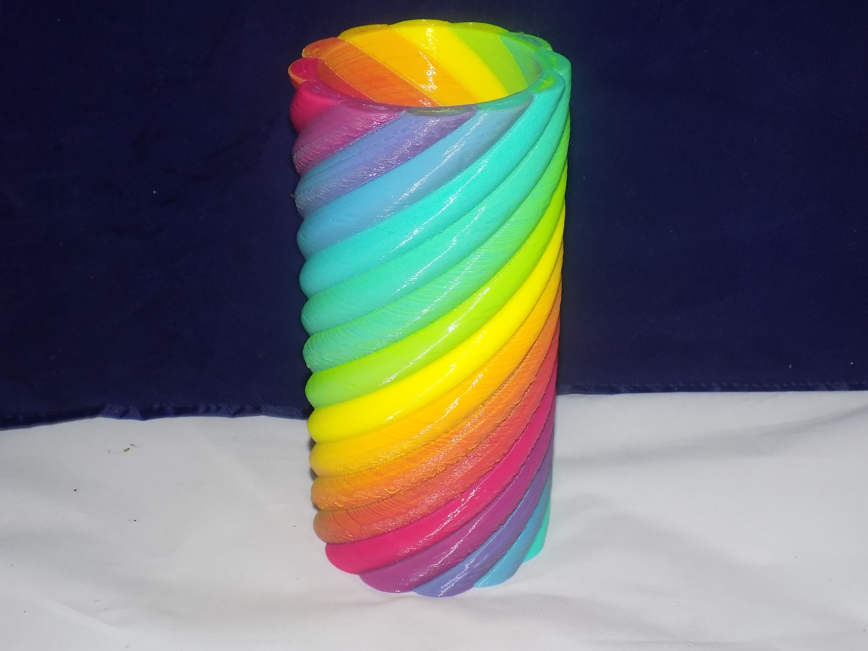12 Color Vase - Color Mixing