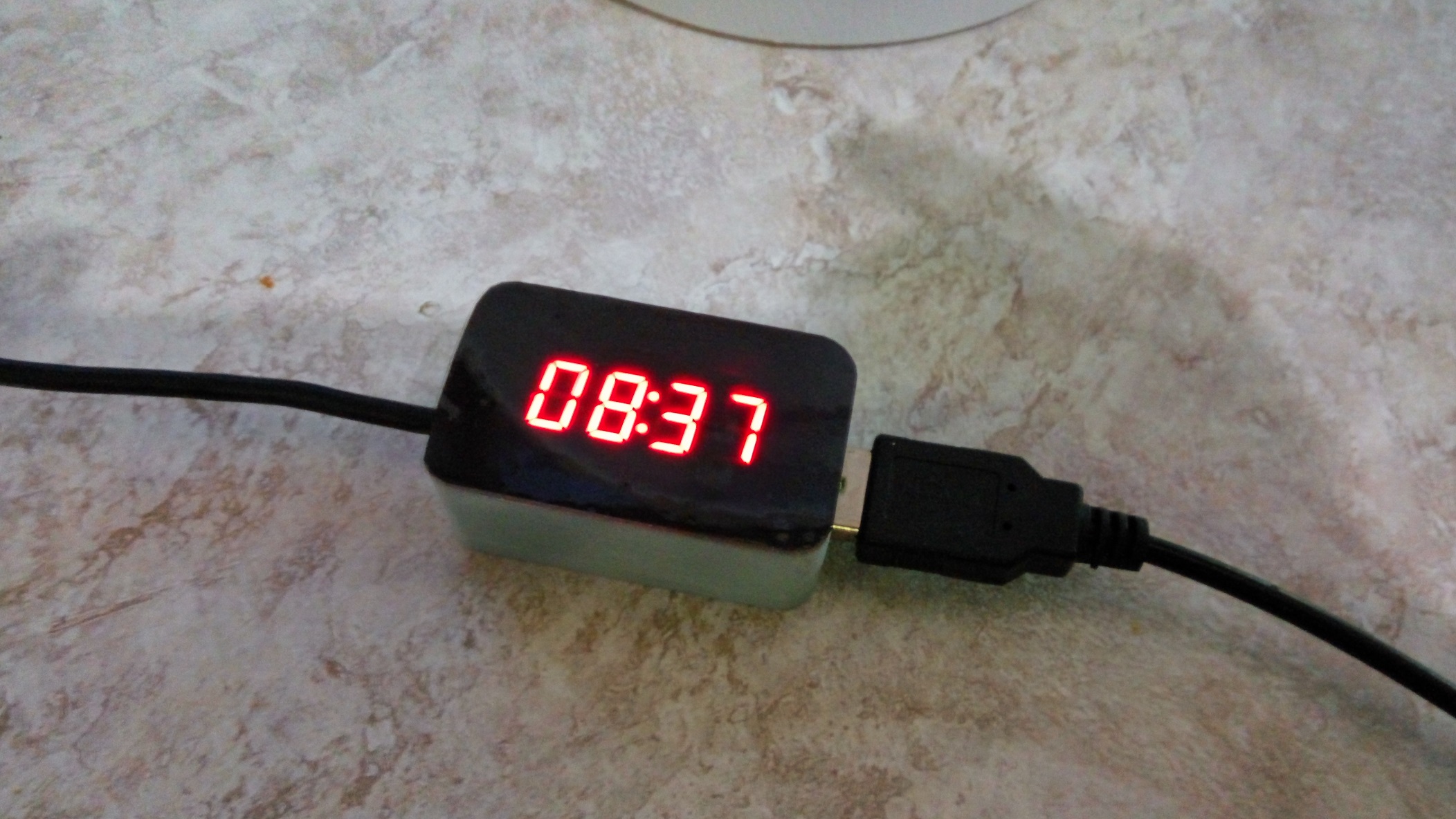 Automatic watering Attiny13 and TM1637