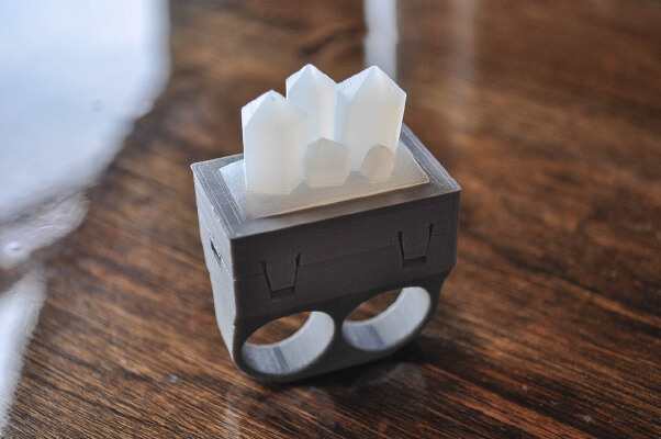 Crystal Glow Knuckles | 3d print model