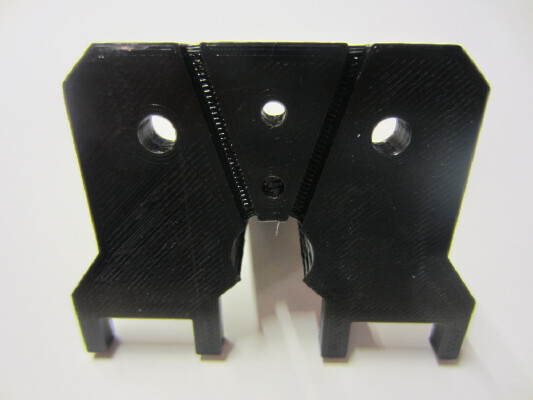  PTFE FIlament und Cable Guide für CTC _ FlashForge _ Duplicator _ Replicator mit größerer Kabeldurchführung | 3d print model
