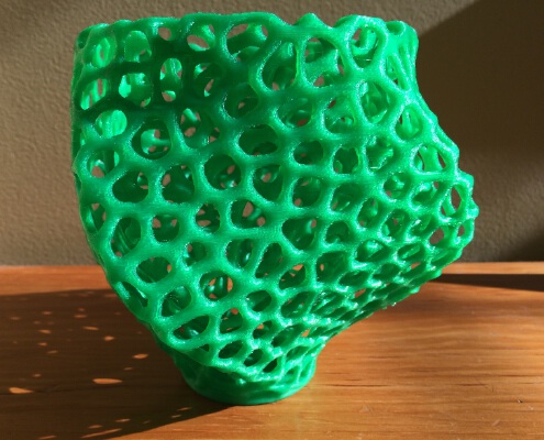Voronoi Square Twist Vase | 3d print model