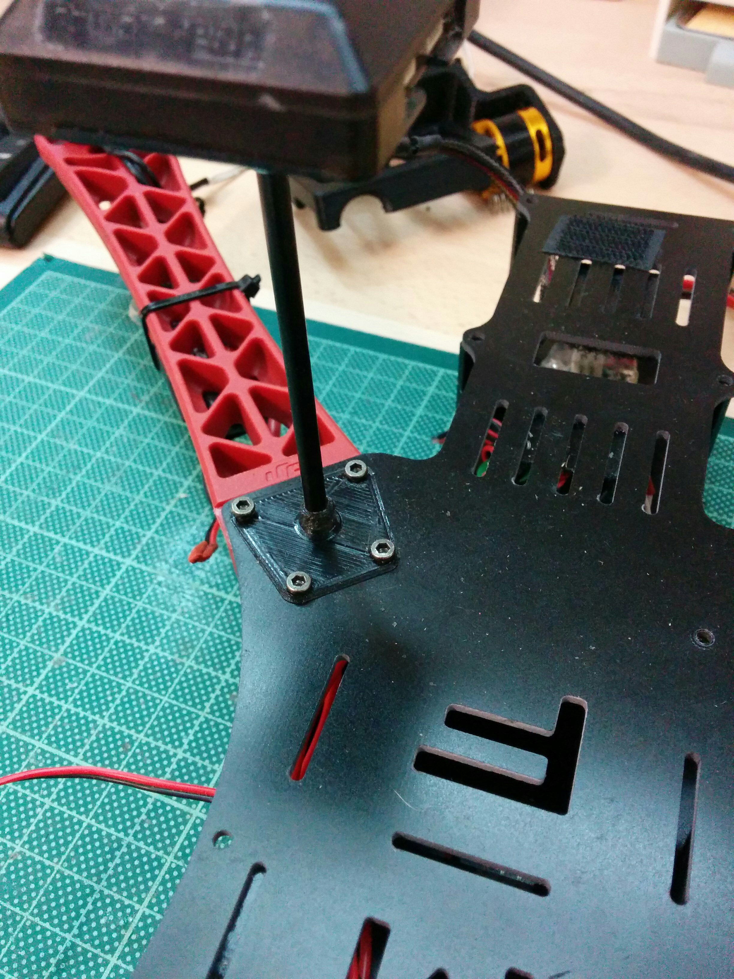 Flamewheel Arm GPS Mast Holder