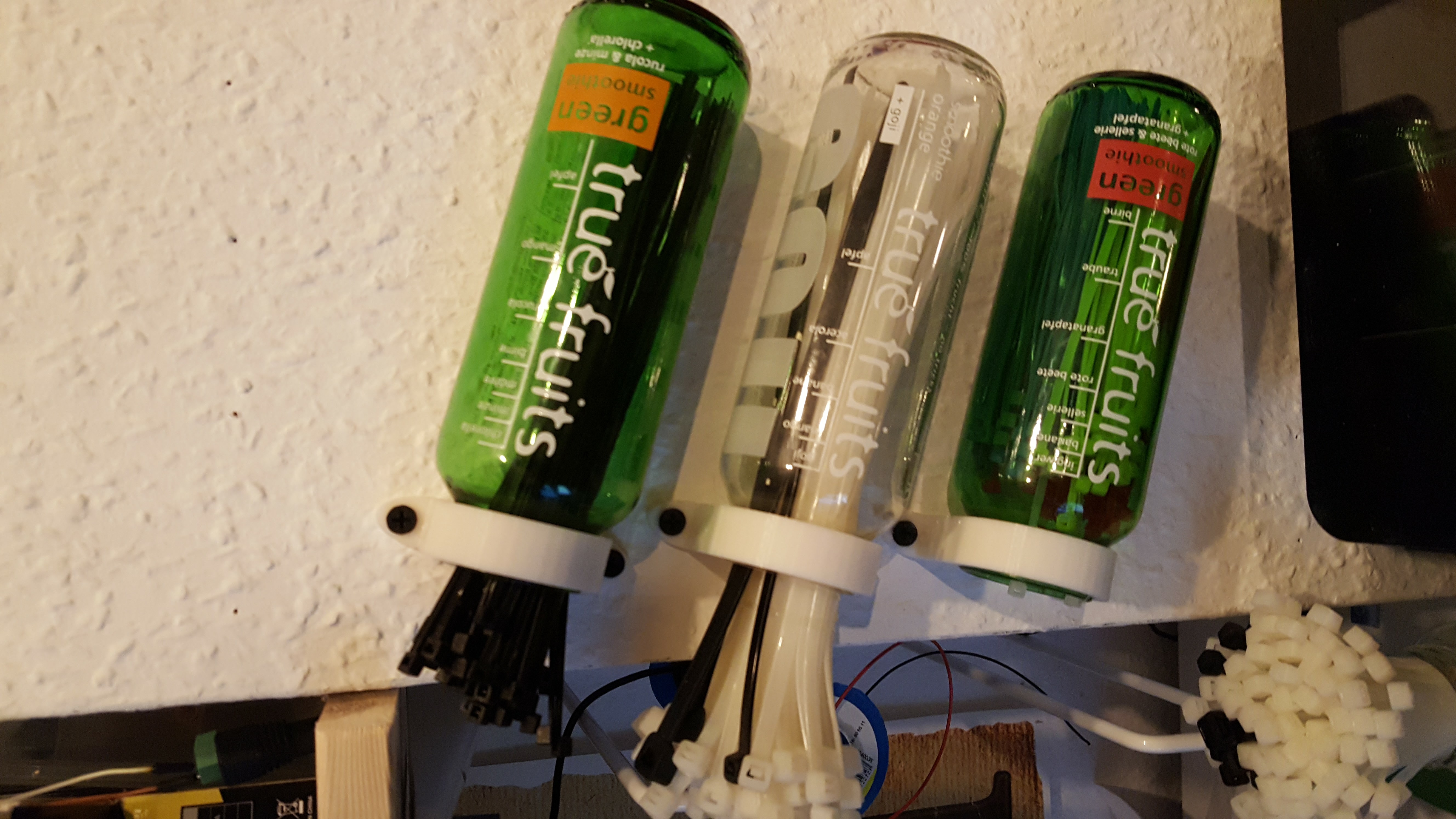 true fruits upcycling bottle mount