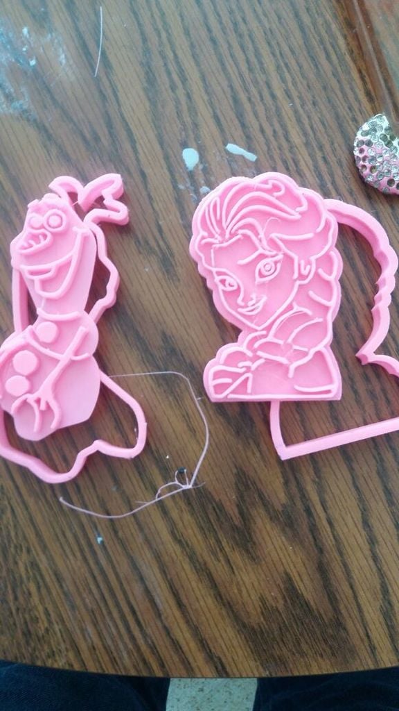 cookie cutter frozen character