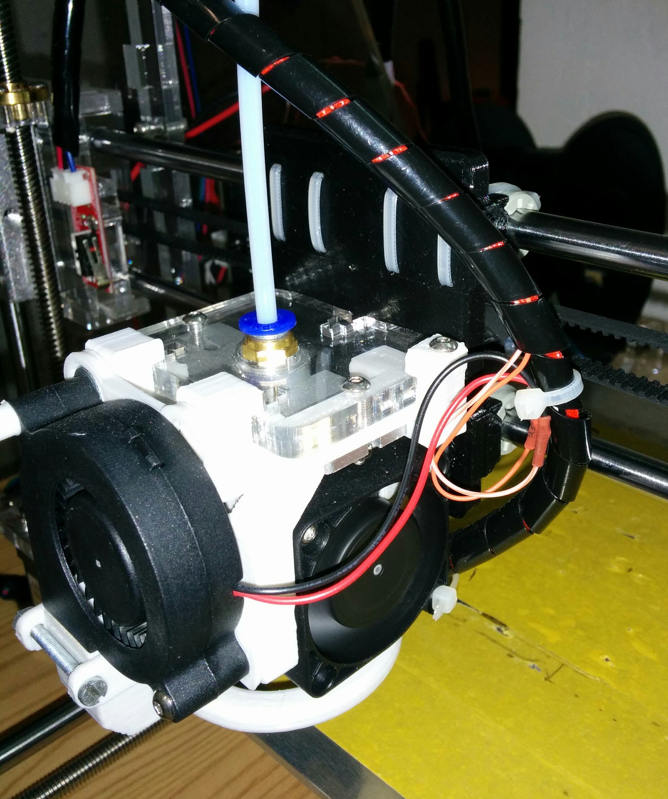 Prusa I3 (sunhokey) 2015 X-Carriage (4 Bearings)