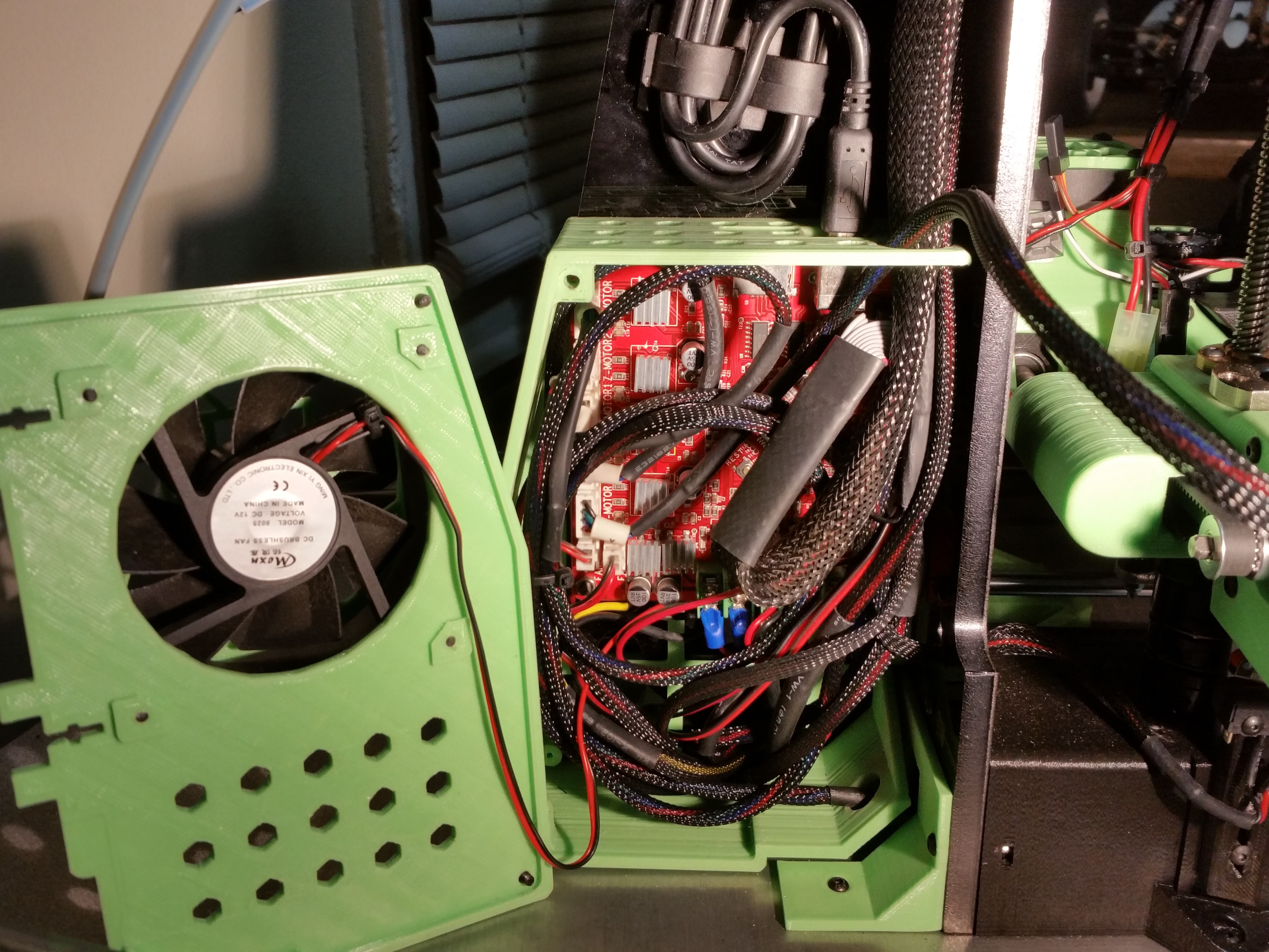 39f2a172-50ac-4300-b286-ef0b4c8116ad