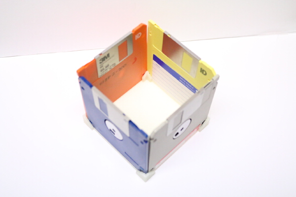 Floppy Penholder | 3d print model