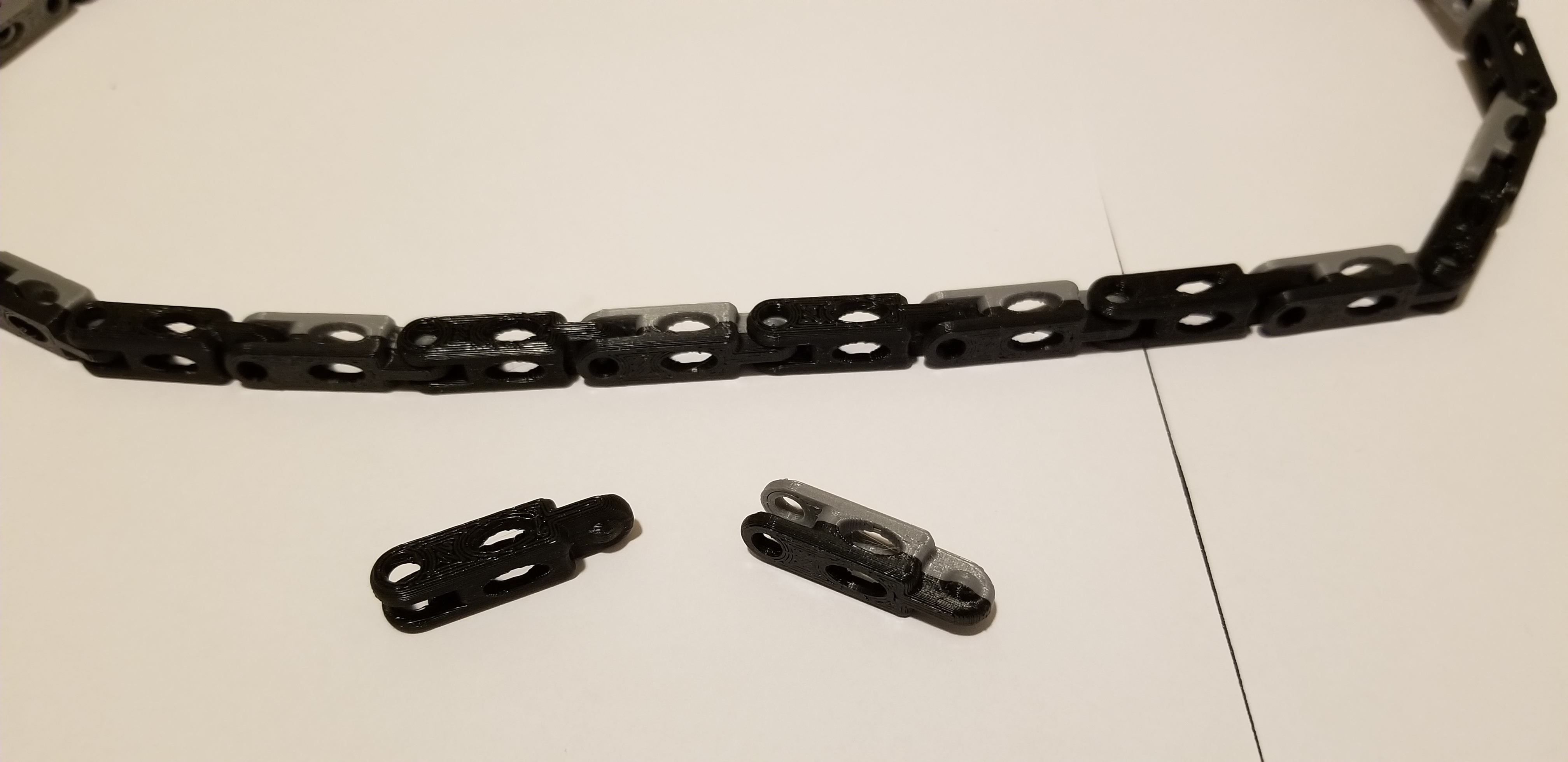 Chain Links in two, four and six connector formats.  Make lanyards, armor, fabric, geometric shapes, etc.