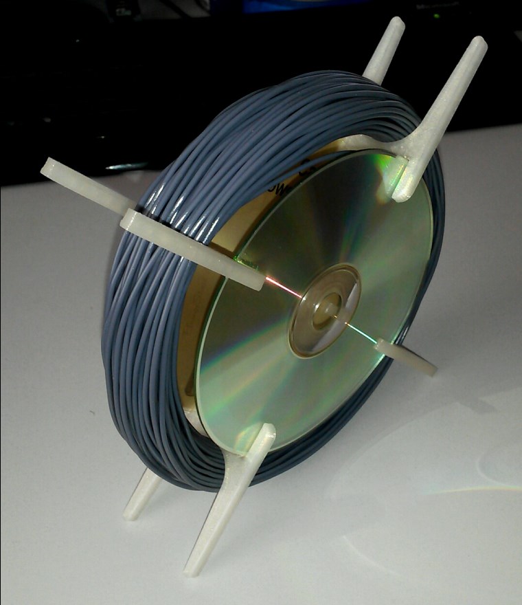 Parametric filament spool from old CD_DVD