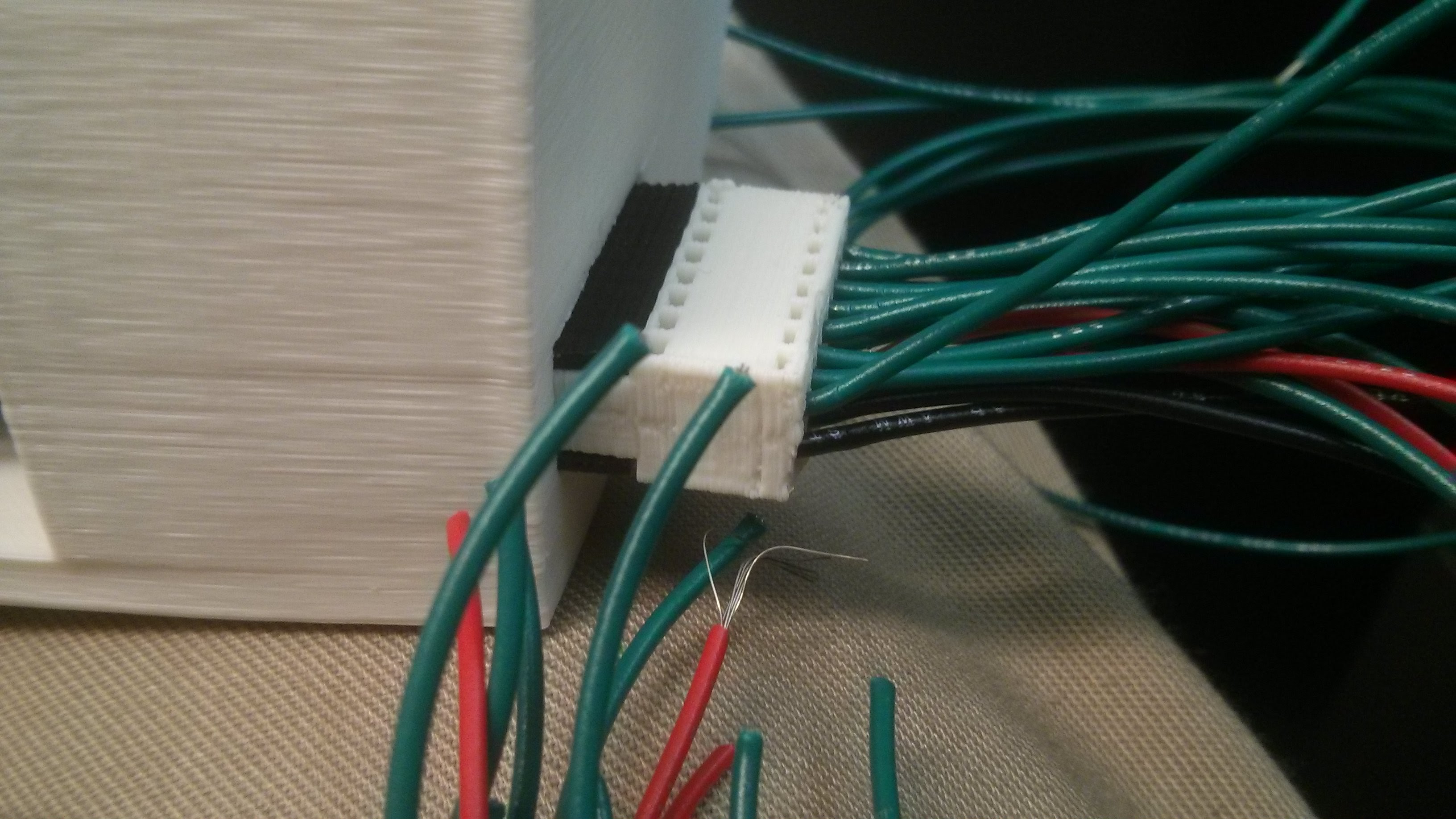 2x8 crimp housing