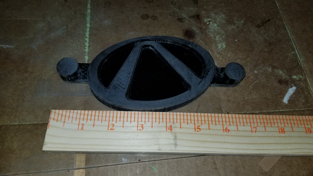 Gaige the Mechromancers belt buckle from Borderlands 2