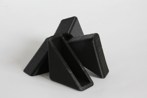 Protective corner for table [PARAMETRIC] | 3d print model