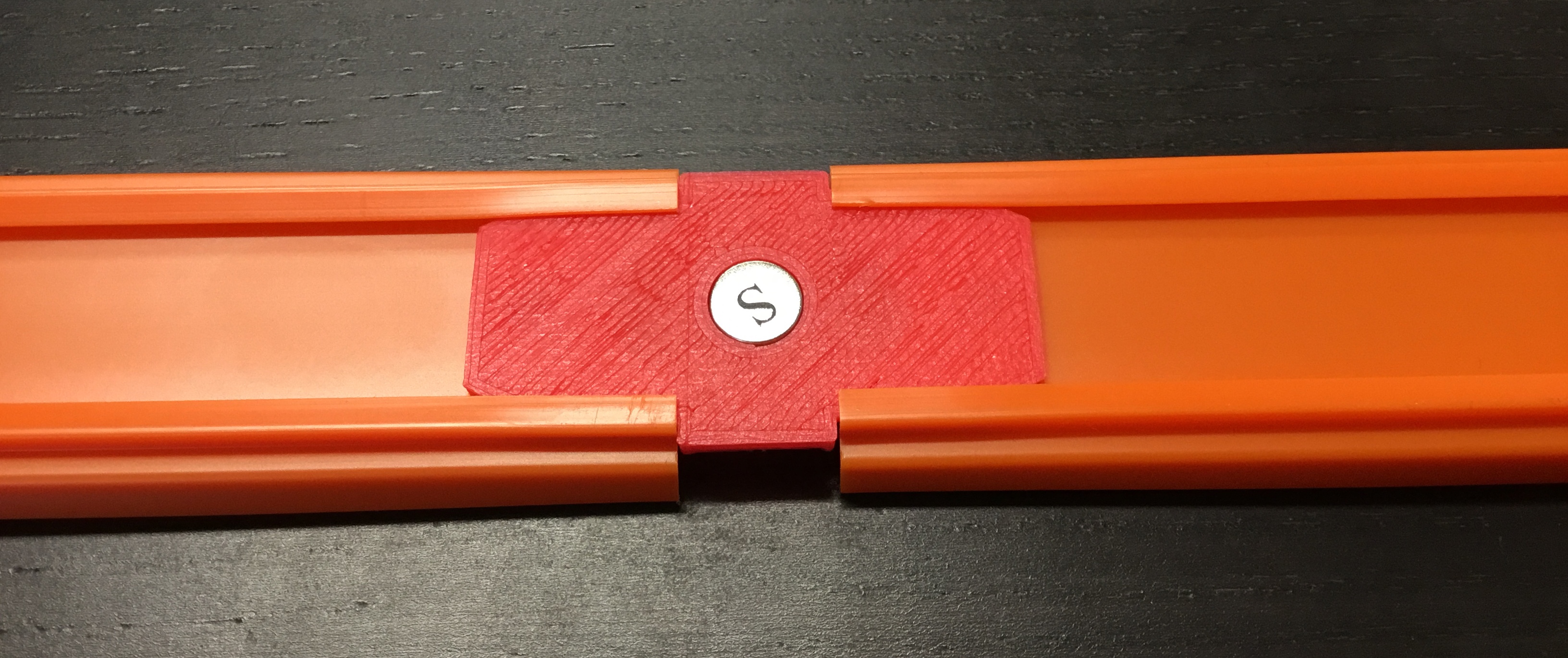 Hot Wheels Magnetic Track Connectors