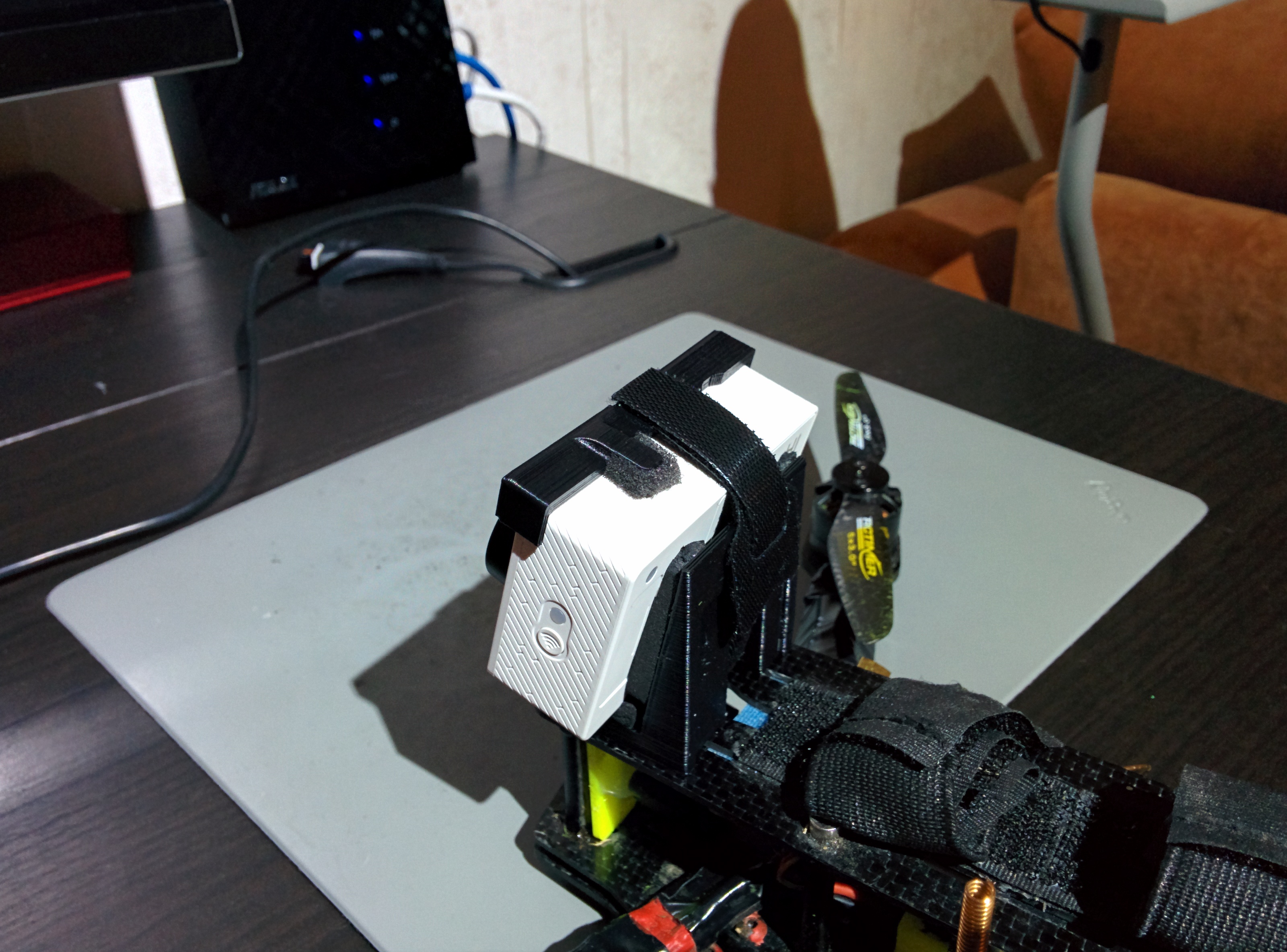cfe5b264-5d6c-41d1-aebf-ce42b0da55cb